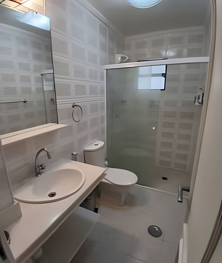 SHB • Piscina | 4 quartos | Sacada | Pitangueiras