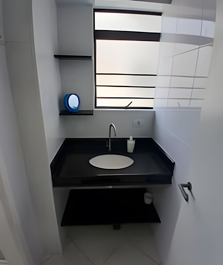 SHB • 4 quartos | Sacada | Pitangueiras | Praia