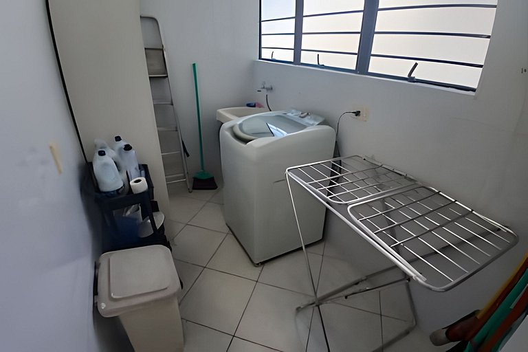 SHB • 4 quartos | Sacada | Pitangueiras | Praia