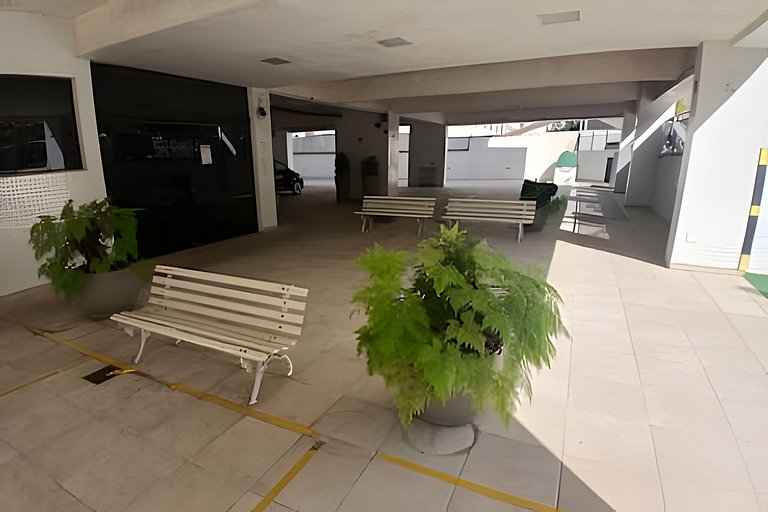 SHB • Piscina | 4 quartos | Sacada | Pitangueiras