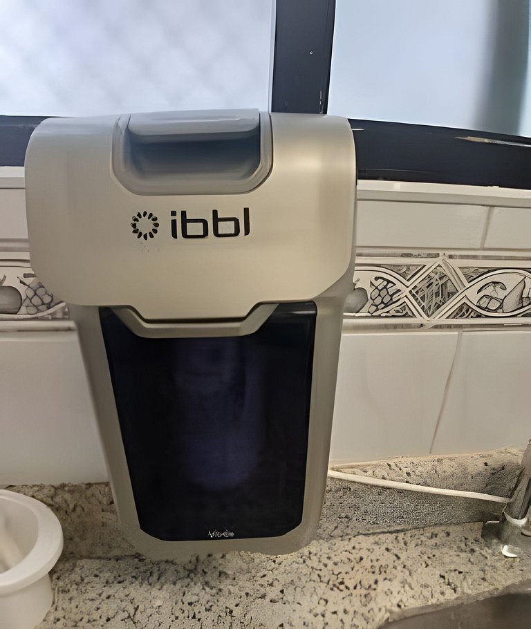 SHB • 4 quartos | Sacada | Pitangueiras | Praia