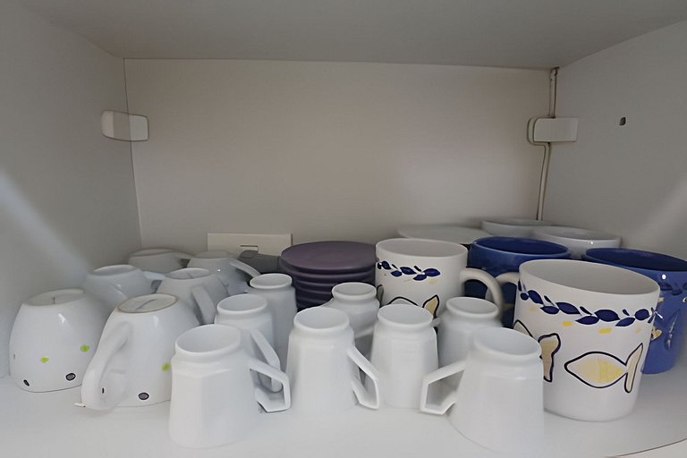 SHB • 4 quartos | Sacada | Pitangueiras | Praia