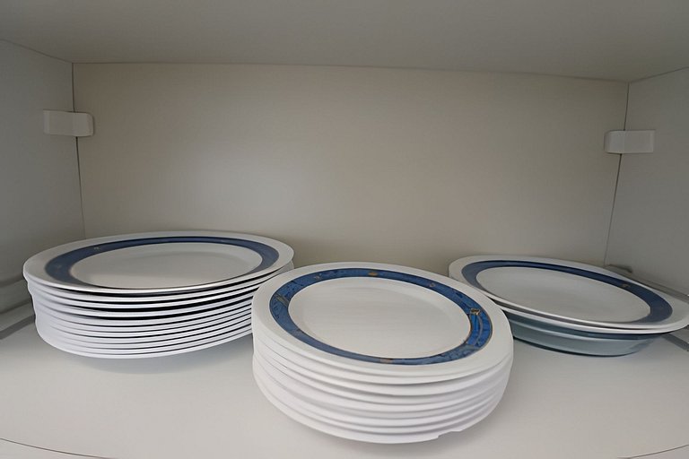 SHB • 4 quartos | Sacada | Pitangueiras | Praia