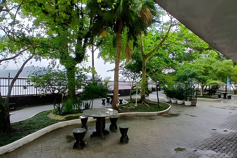 SHB • Studio Wave | Pé na Areia | Central