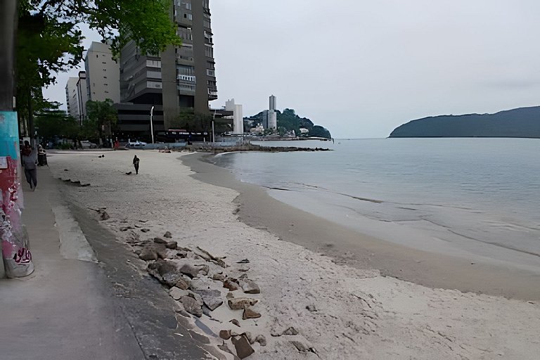 SHB • Studio Wave | Pé na Areia | Central