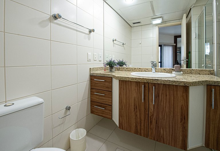 SHB - Elegante apto com vista mar no Gonzaga