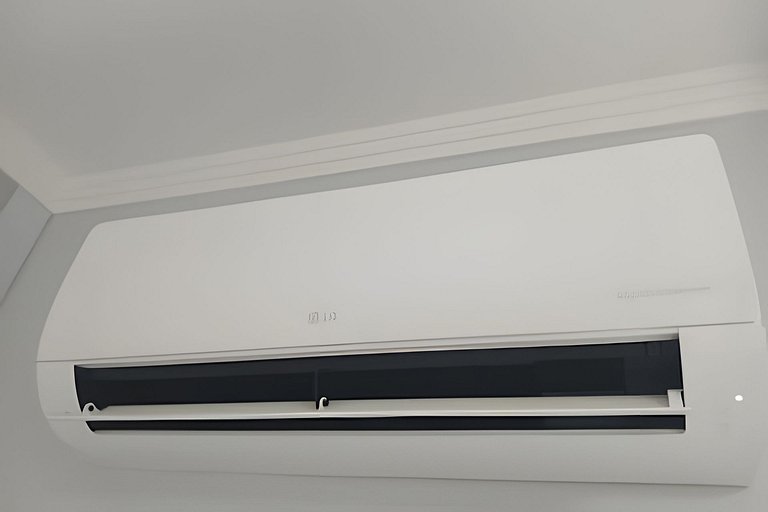 SHB - Central | Shopping Miramar | 2 min Praia