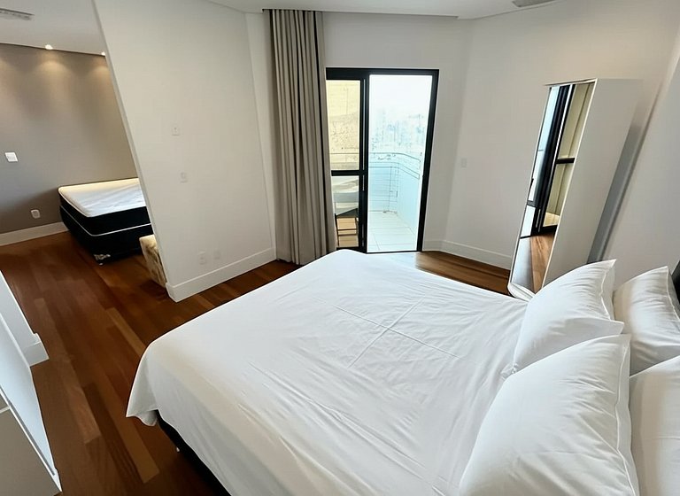 SHB - Pôr do Sol Inesquecível: Vista para o Oceano