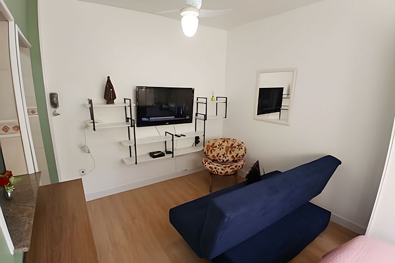 SHB • Pé na areia | Studio | Comércios