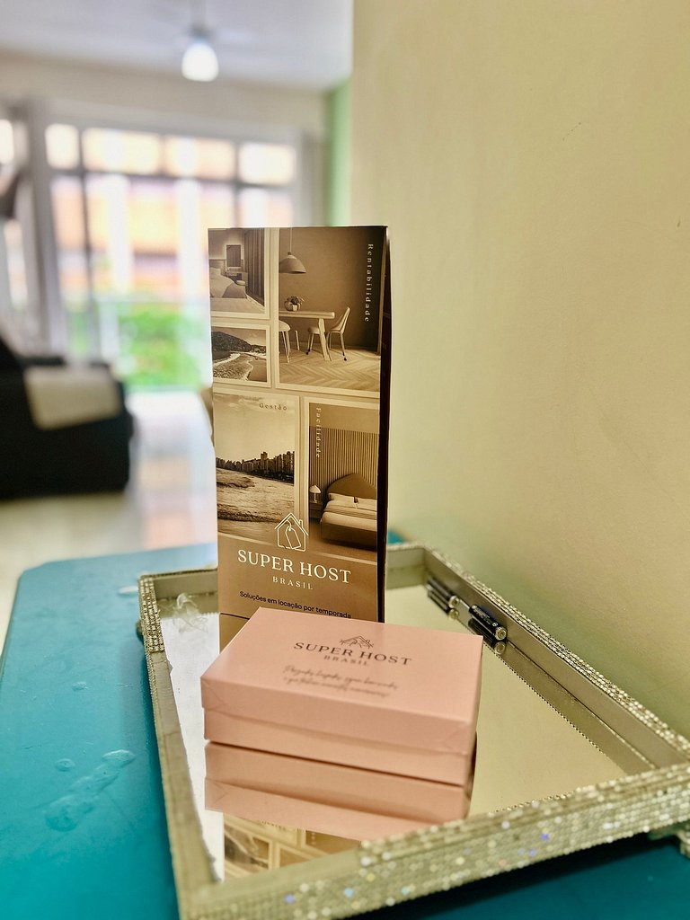 SHB - Delicioso apartamento no coração do Guarujá