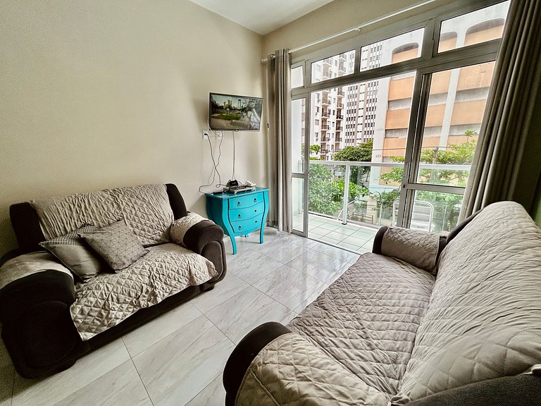 SHB - Delicioso apartamento no coração do Guarujá