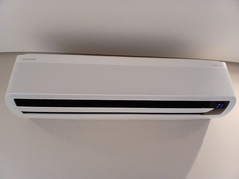 SHB • Pé na areia | Studio Completo | Moderno