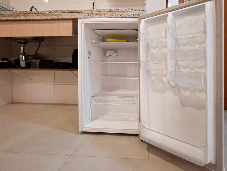 SHB - Beachfront: Varanda, Piscina e Por do Sol