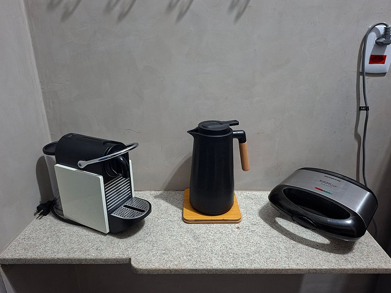 SHB • Studio Wave | Pé na Areia | Central