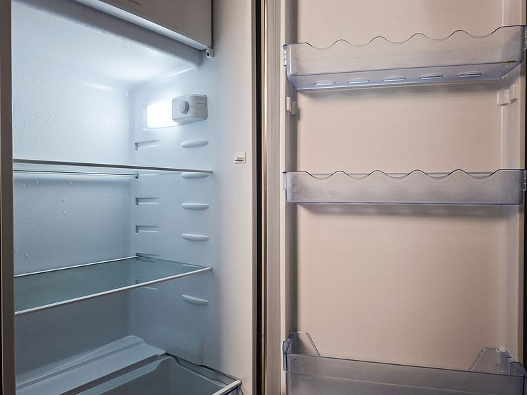 SHB • Studio Wave | Pé na Areia | Central