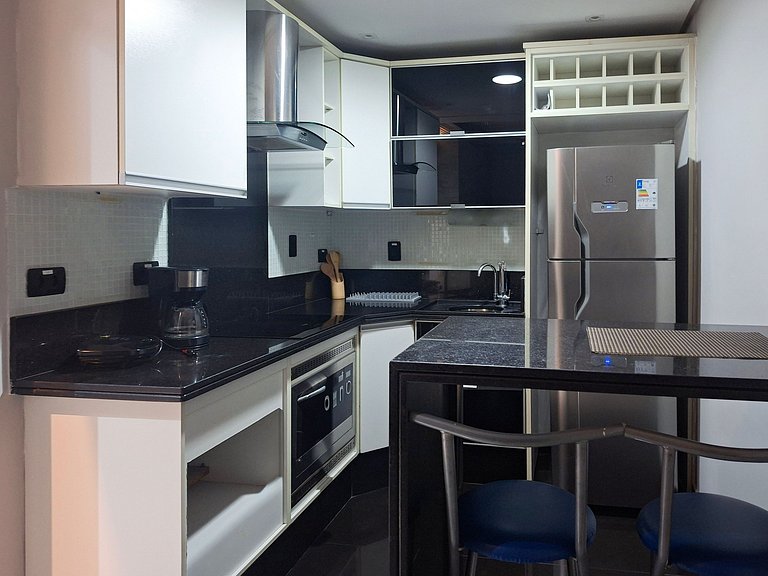 SHB - Piscina | Salão de Jogos | Central