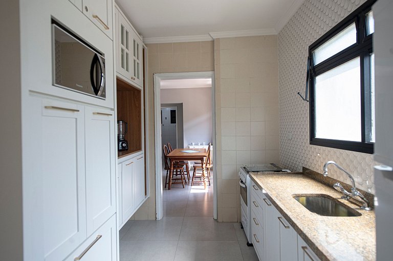 SHB - Família feliz: Wi-Fi rápido a 1 min da praia