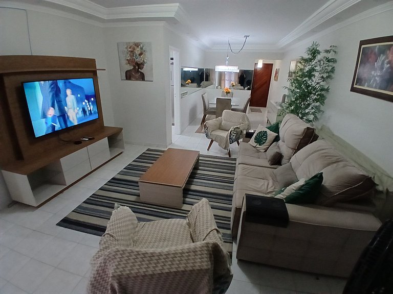 SHB • 5 min Praia | Feirinha da Guilhermina