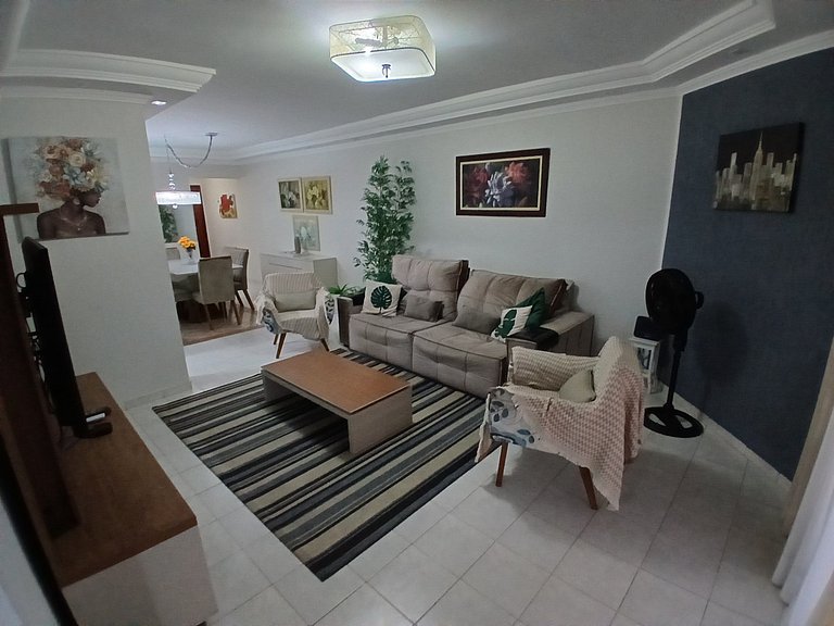 SHB • 5 min Praia | Feirinha da Guilhermina