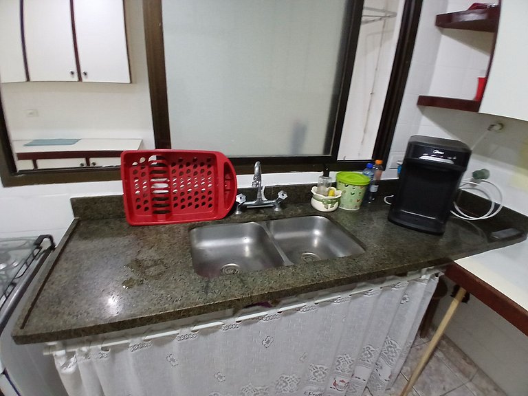 SHB • Churrasco | Piscina | 1 Quadra da Praia