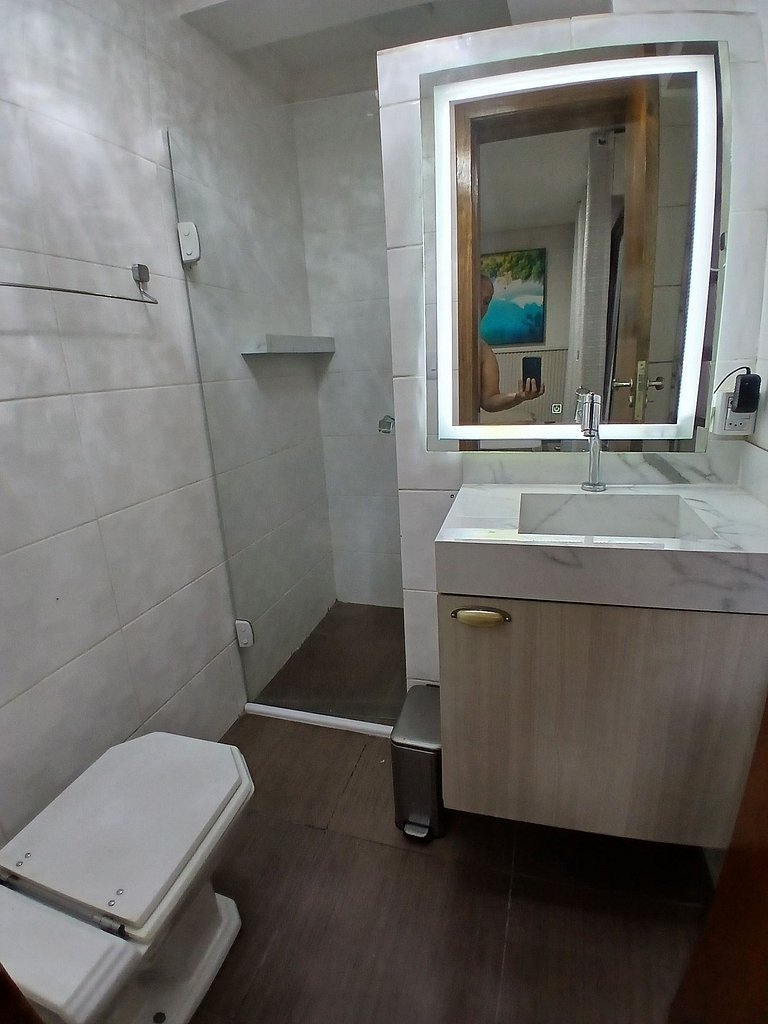 SHB • Pé na Areia | Vista Mar | Comércios