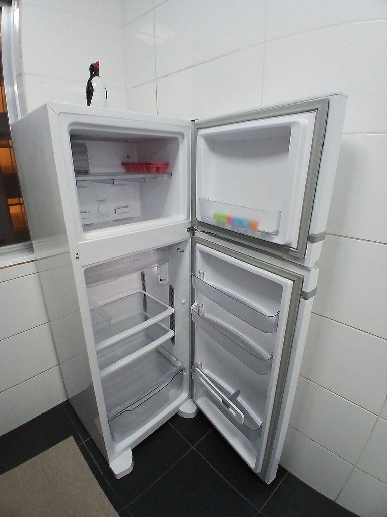 SHB • Pé na Areia | Vista Mar | Comércios