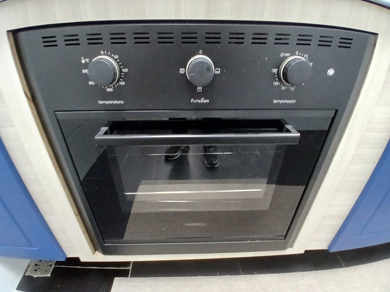 SHB • Pé na Areia | Vista Mar | Comércios