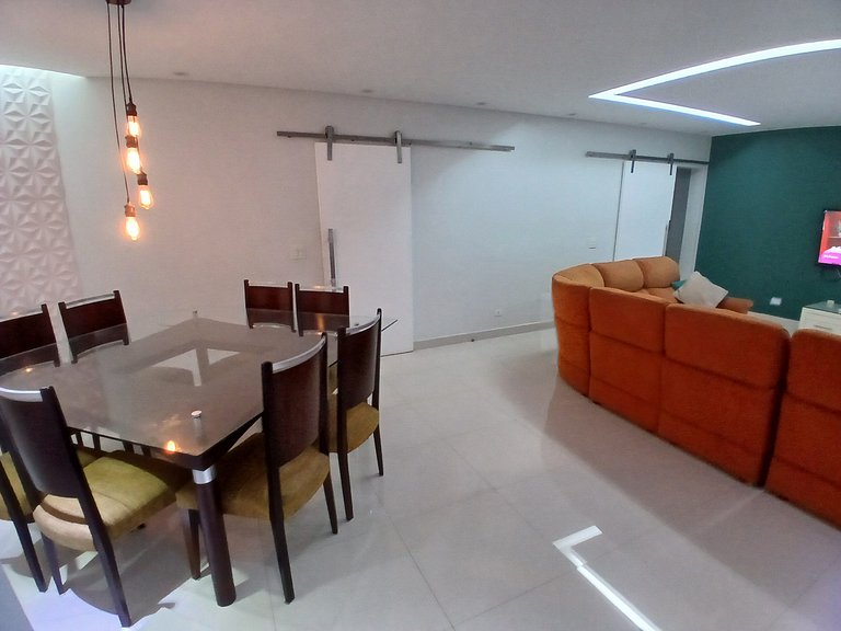 SHB • 3 Suítes | 2 vagas de garagem | 2 min praia