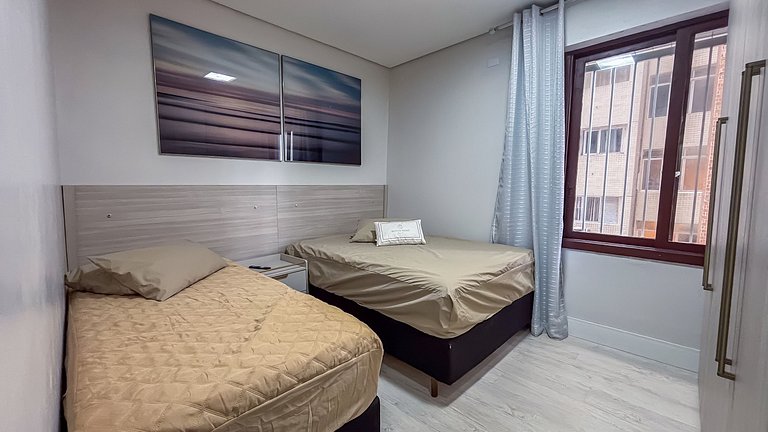 SHB • Pé na Areia | Vista Mar | Comércios