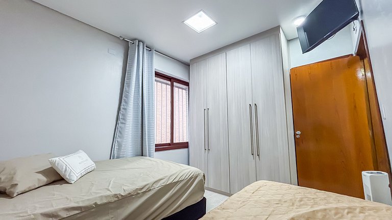 SHB • Pé na Areia | Vista Mar | Comércios