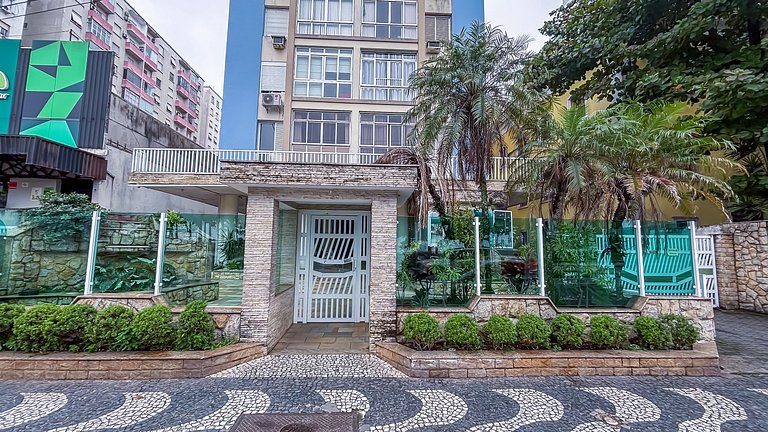 SHB • Pé na areia | Studio | Comércios