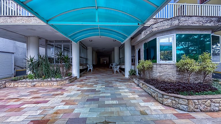 SHB • Pé na areia | Studio | Comércios