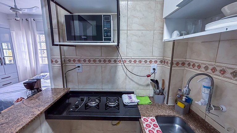 SHB • Pé na areia | Studio | Comércios