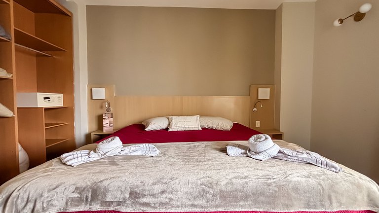 SHB - Beachfront: Varanda, Piscina e Por do Sol