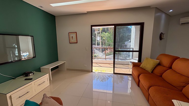 SHB • 3 Suítes | 2 vagas de garagem | 2 min praia